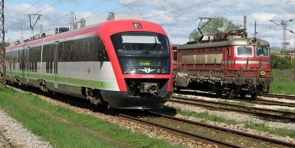 БДЖ започва продажбата на билети за Великден