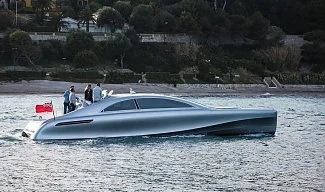 Яхтата на Mercedes-Benz е готова. От нея ще има само 10 броя (СНИМКИ)