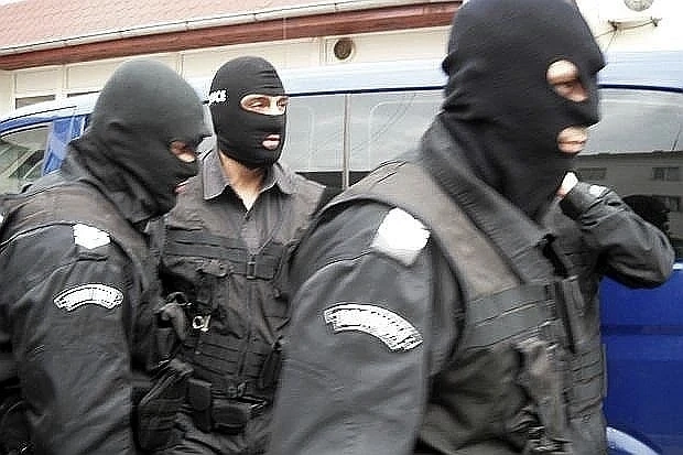 8 са задържаните за грабежи при спецакцията в Бургас