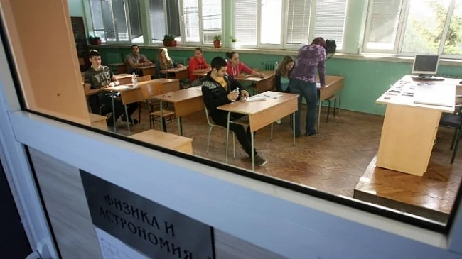 МОН предлага нови предпазни мерки срещу преписването 