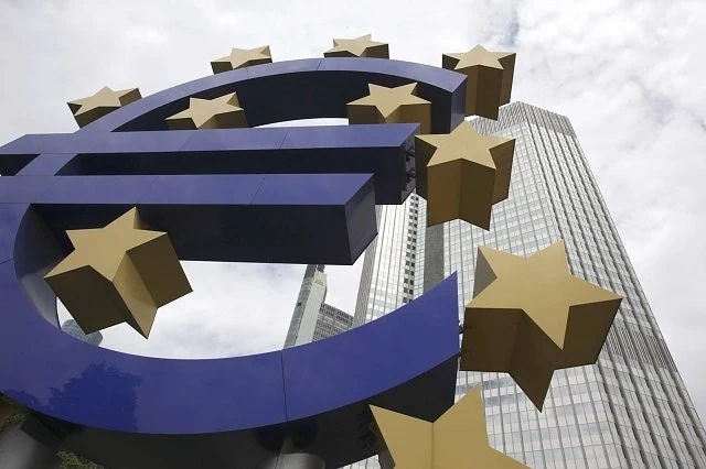 Инфлацията в еврозоната е отрицателна