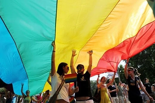 Хелзинкският комитет съди България заради гей парад