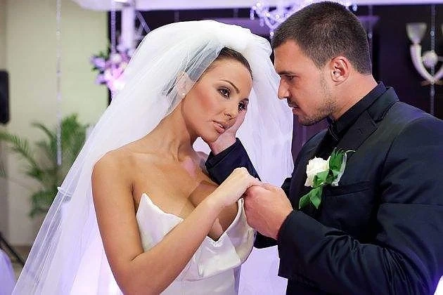 4 бона на месец за Николета от Божинов 