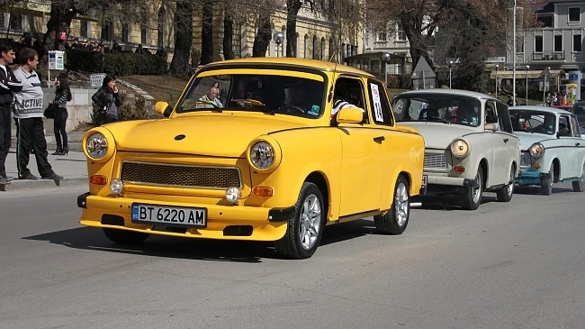 Трабанти дефилираха в Разград 