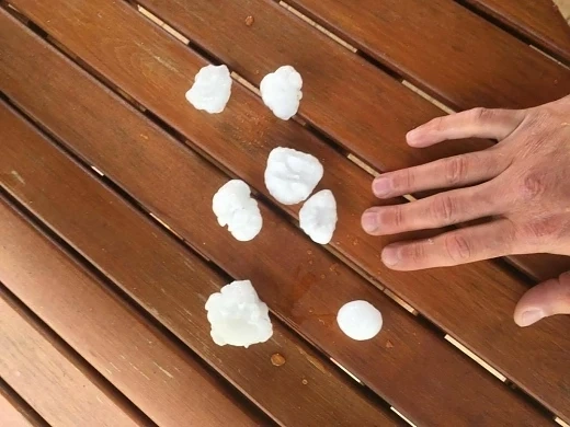 Невиждана градушка падна над Казанлък