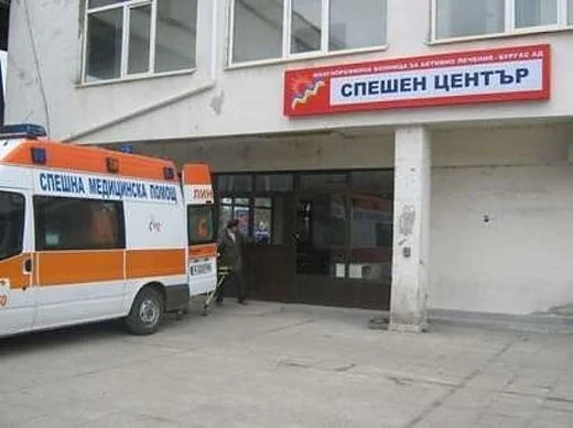 Арестуваните при бургаската спецакция минаха през спешното