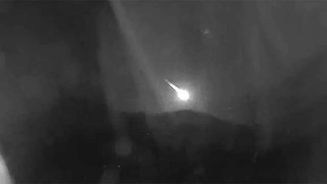 NASA: В Аризона падна малък астероид