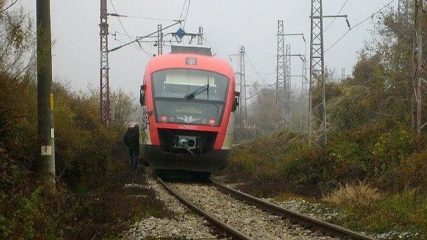 Влак прегази мъж край Дупница