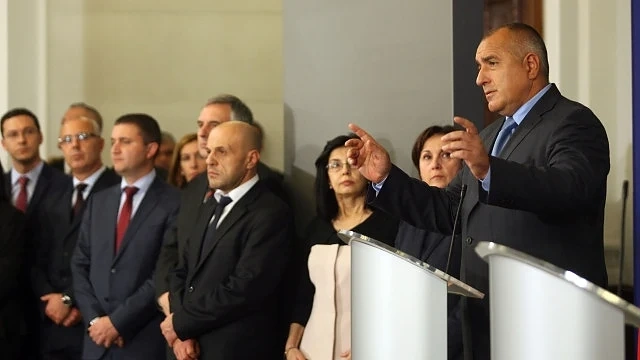 Ето кой министър има най-много пари