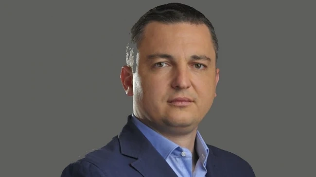Иван Портних с 95 на сто одобрение
