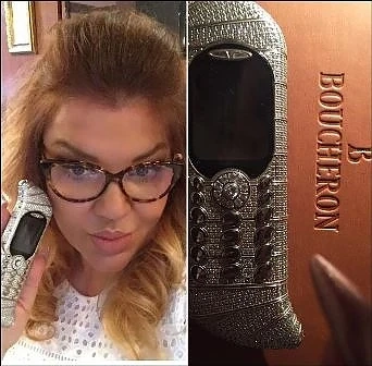Ваня Червенкова с най-скъпия телефон в света