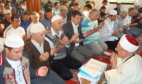 Започва големият мюсюлмански празник Рамазан Байрам