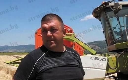 Високо напрежение едва не уби комбайнер 