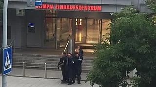 Стрелецът от Мюнхен бил в амок, няма връзка с ИДИЛ
