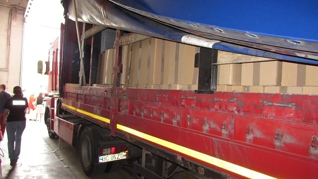 2 млн. къса контрабандни цигари за 750 000 лв. хванаха на Дунав мост