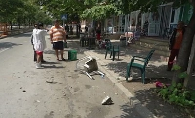 Бебе се размина на косъм от смъртта при срутване на тераса в Монтана