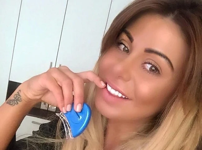 Светлана Василева си направи зъби за 60 бона 