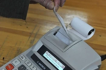 Данъчни прибират оборота на длъжници 