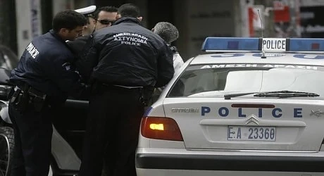 Арестуваха българско семейство в Гърция 