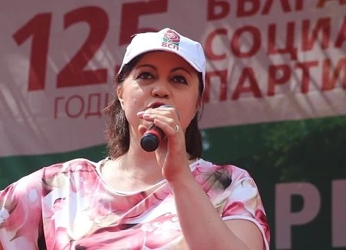 Корнелия Нинова: Няма да се кандидатирам за президент