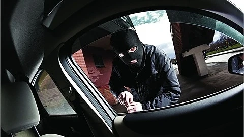 Откраднаха колите на двама полицейски шефа в Бургас