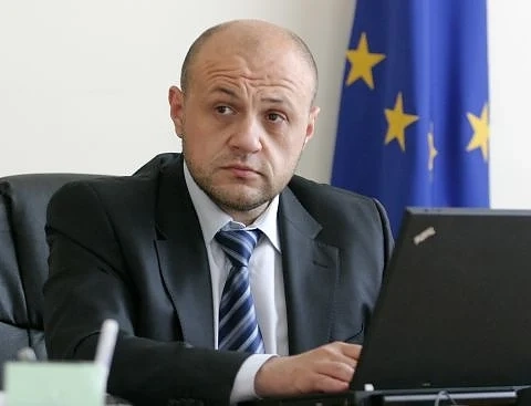 Томислав Дончев ще координира подготовката на изборите и референдума