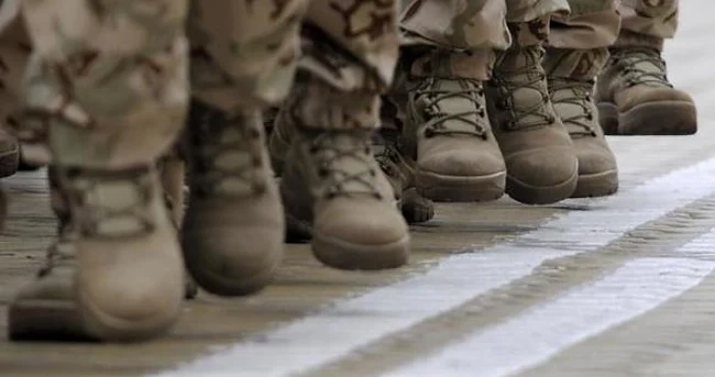 Украйна привежда военните си сили в повишена бойна готовност
