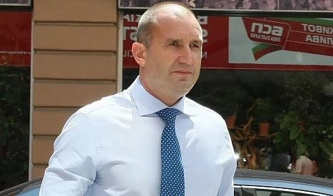 Ген. Радев: Към мен има условие – да спечеля президентските избори и да работя за България