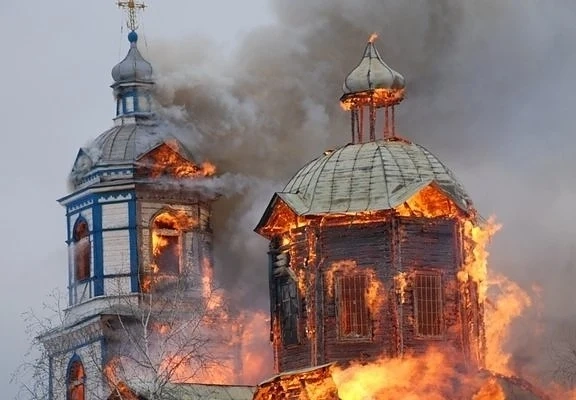 Запалиха православен храм в Босна и Херцеговина