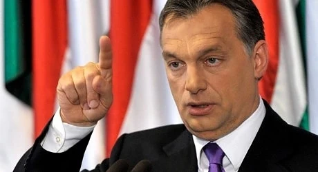 Унгария вдига втора защитна ограда по границата със Сърбия