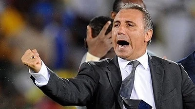От полицията привикаха Стоичков на разпит