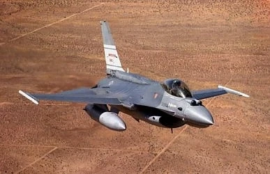 Самолетите F-15 кацнаха в авиобаза Граф Игнатиево