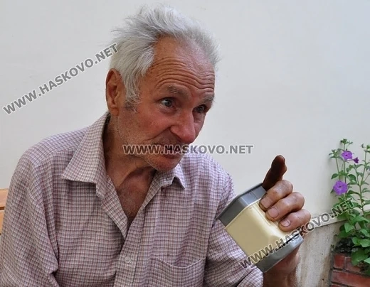 89-годишен иска да прави челна стойка на връх Мусала