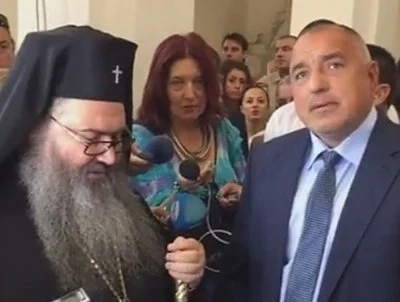 Бойко Борисов пусна видео на живо от Варна във фейсбук