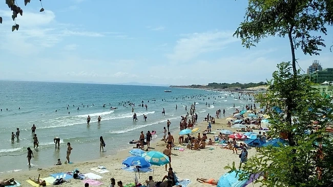 Слънчево време по морето 