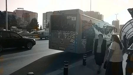 Новите Фандъкобуси са без климатици 