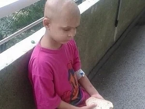 Крадат подаръците на Мустафа от болничната му стая