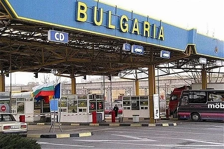 Затварят утре Дунав мост Русе за 1 час 