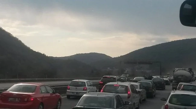 Голямото задръстване започна