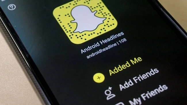 Snapchat пусна умни очила  