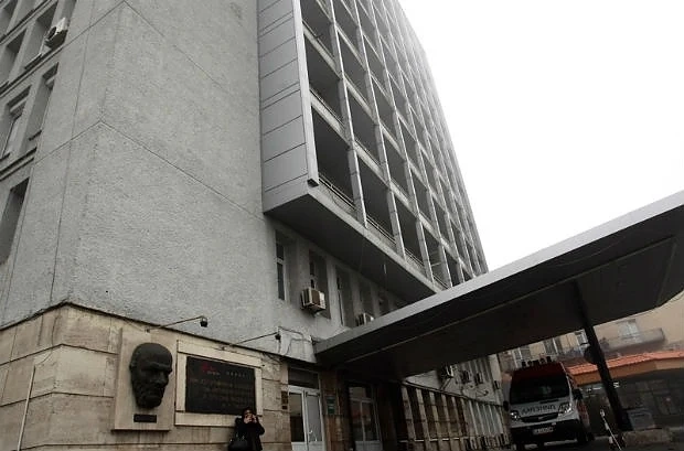 Пострадалата при падане на асансьор е оперирана в \