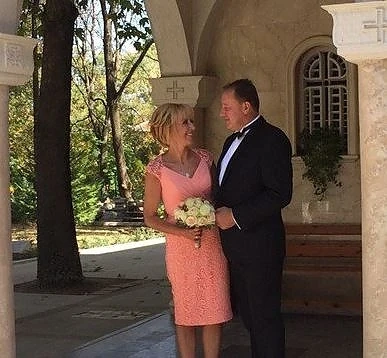 Мая Манолова се омъжи за Ангел Найденов (СНИМКИ)