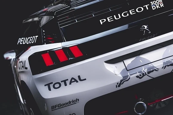  Новото Peugeot 3008 DKR готово за Дакар  