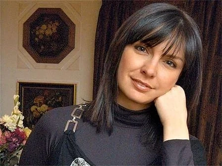 Извратеняци побъркаха Жени Калканджиева  