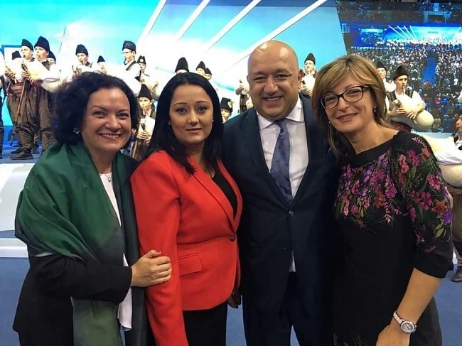 Екатерина Захариева изневери на Плевнелиев