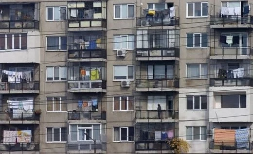Евакуират блок в София