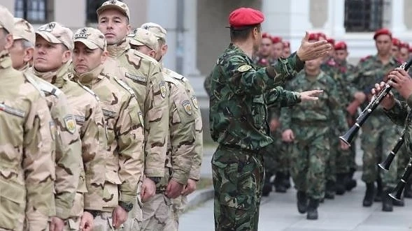 Българският контингент се завърна от Афганистан 