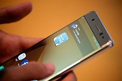 Собствениците на взривяващия Samsung ще получат парите си обратно