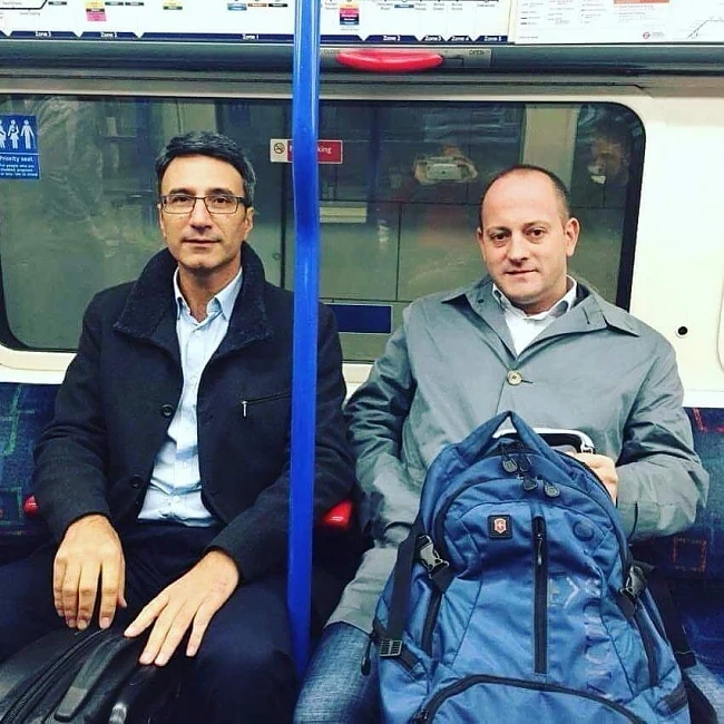 Радан и Трайчо седнаха на места за инвалиди