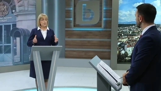 Ето кой победи в дебата между Цецка Цачева и Румен Радев 